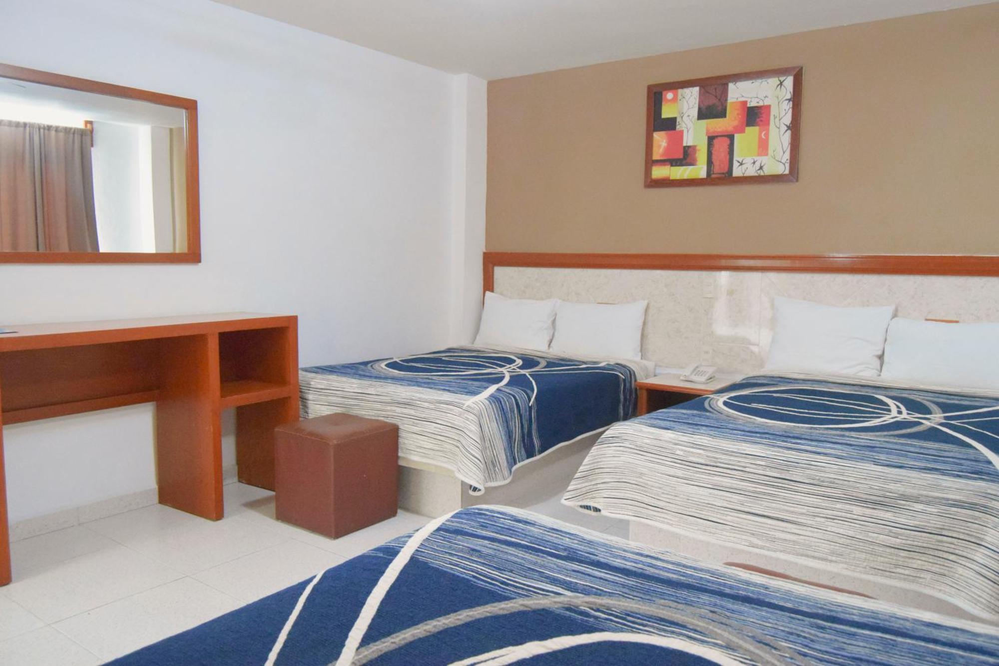 Hotel Niza Zona Piel Leon Luaran gambar
