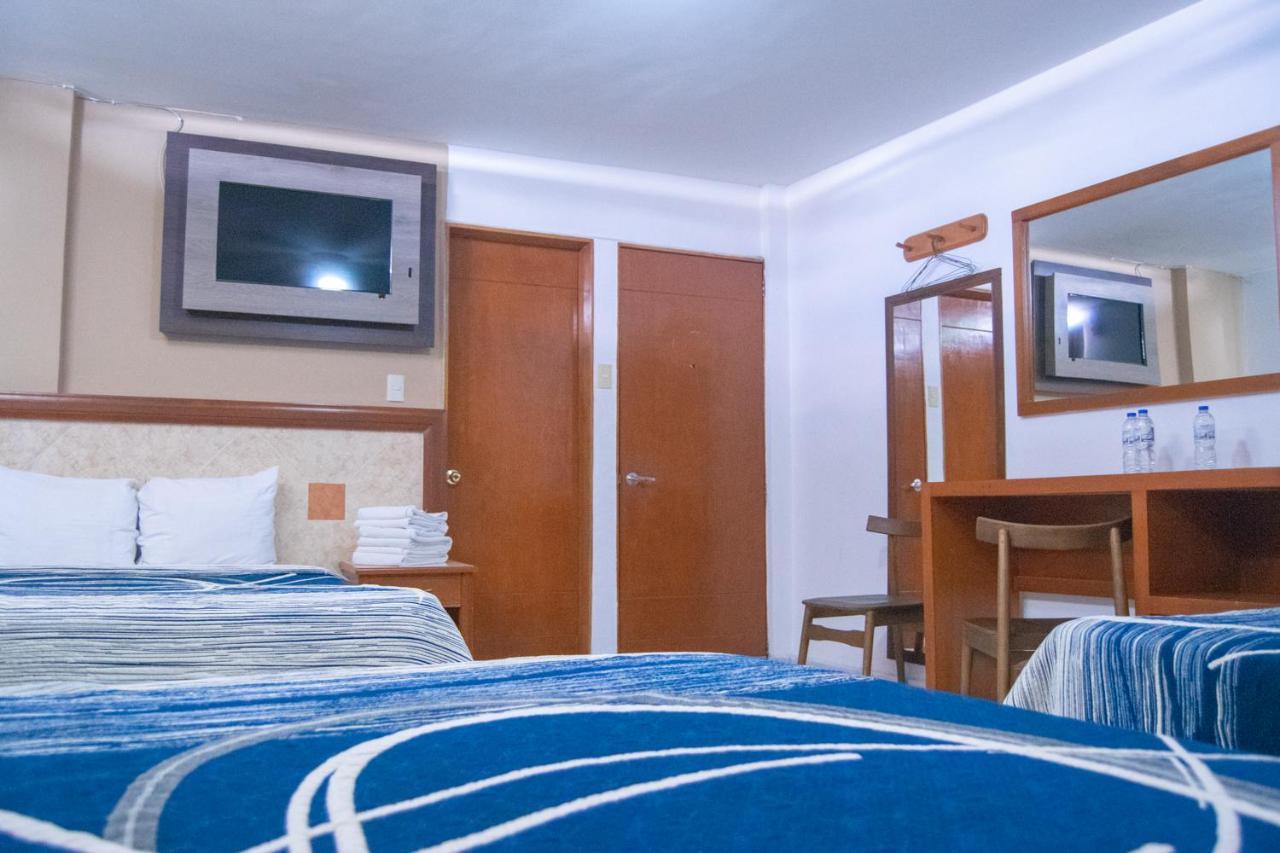 Hotel Niza Zona Piel Leon Luaran gambar