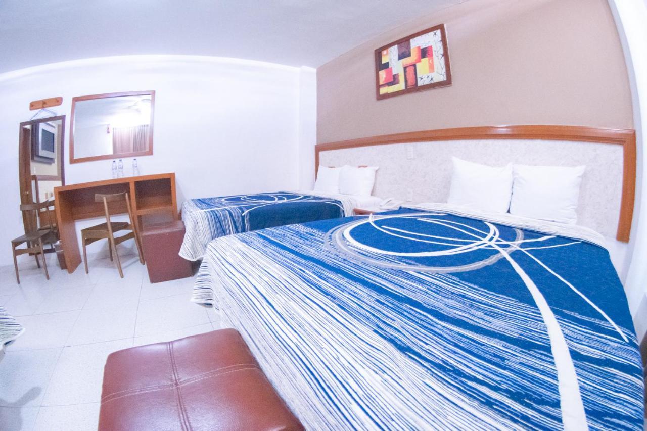Hotel Niza Zona Piel Leon Luaran gambar